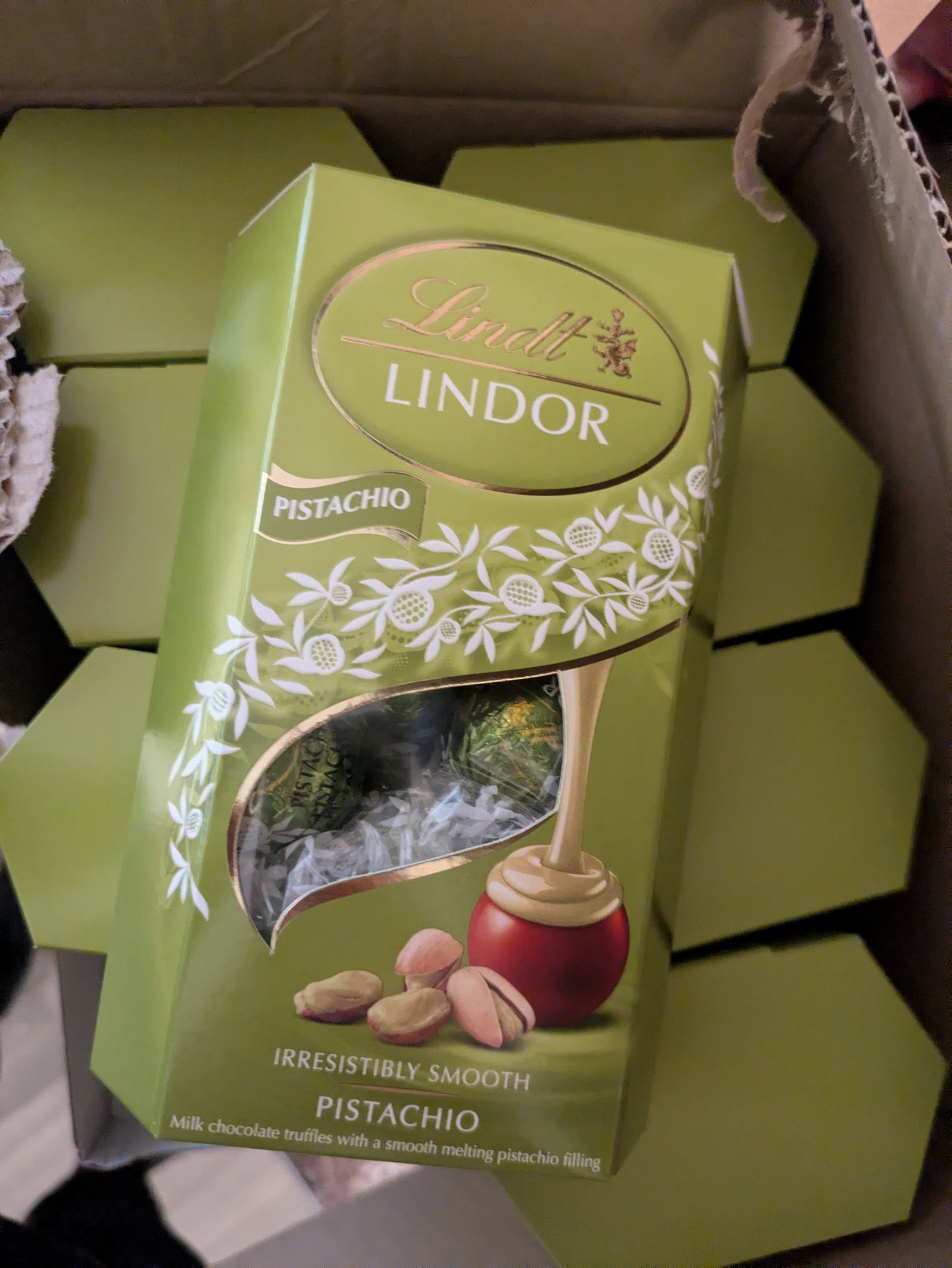 Lindt Lindor Pistachio 200g