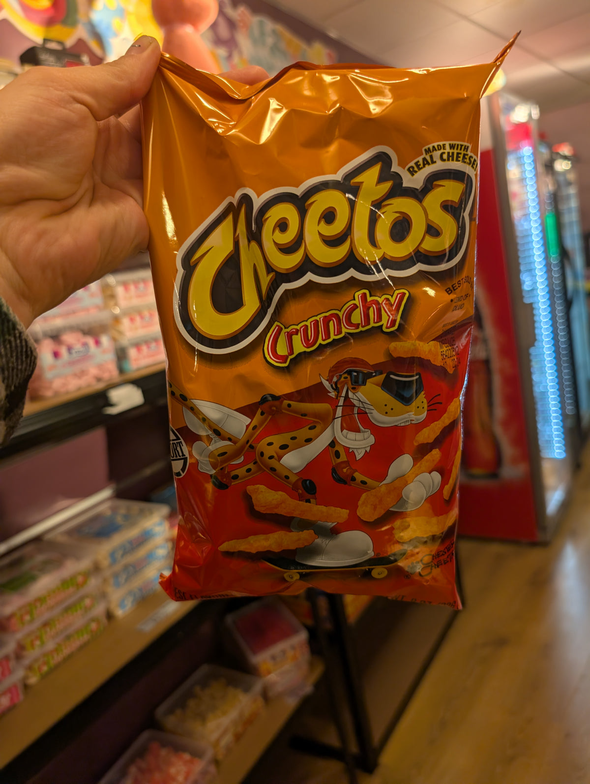 Cheetos Crunchy 8oz (226g)