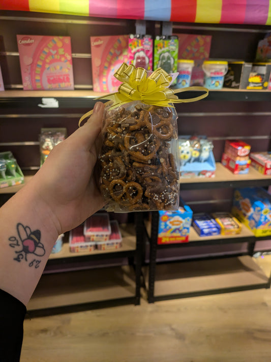 Chocolate Drizzle Salted Pretzels